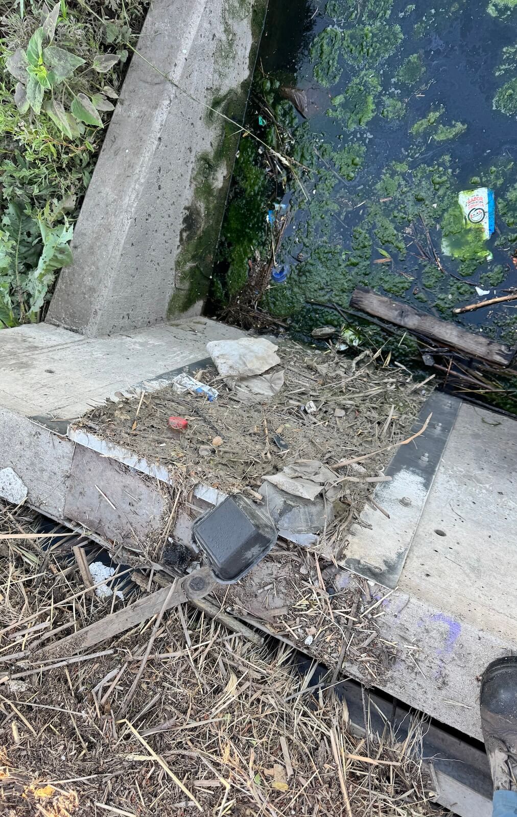 storm drain cleaning